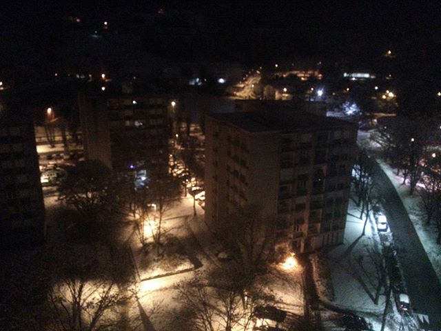 Paysage nocturne enneigÃ©. #cognin #savoie #mountainlife #mountains #montagnes